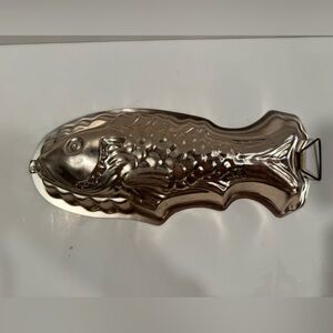 Vintage Old‎ Dutch Copper Fish Jello Mold Large 13”